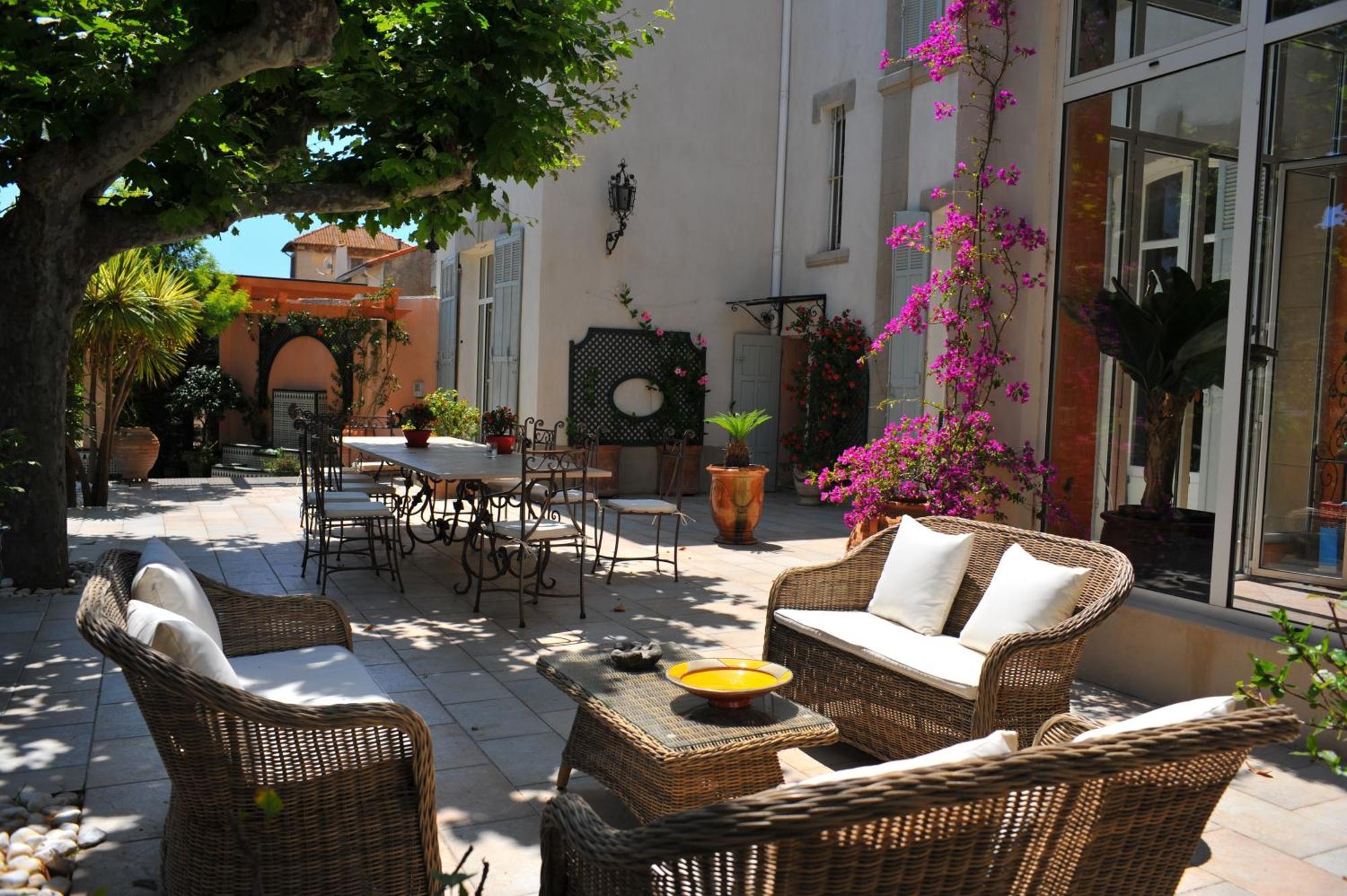 Villa Valflor Chambres D'Hotes Et Appartements มาร์กเซย ภายนอก รูปภาพ