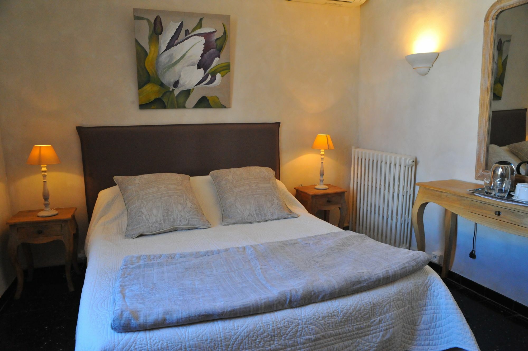 Villa Valflor Chambres D'Hotes Et Appartements มาร์กเซย ภายนอก รูปภาพ
